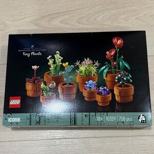 NEW LEGO Botanicals Tiny Plants